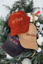 Učitajte sliku u preglednik galerije, Pliš kačketi sa vezom po želji, La Mary fashion