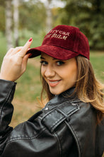 Učitajte sliku u preglednik galerije, Kacketi sa vezom od plisa - lamaryfashion