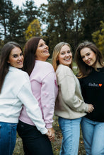 Učitajte sliku u preglednik galerije, Zimski duksevi sa vezom - lamaryfashion