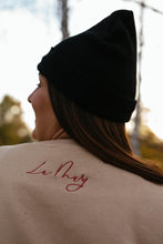 Učitajte sliku u preglednik galerije, Zimski duksevi sa vezom - lamaryfashion