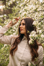 Učitajte sliku u preglednik galerije, Prugasta košulja sa vezom po želji — La Mary Fashion
