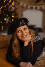 Učitajte sliku u preglednik galerije, Jednobojne beretke sa vezom - winter magic -lamaryfashion
