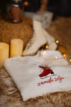 Učitajte sliku u preglednik galerije, Zimski duksevi sa vezom - winter magic - lamaryfashion
