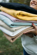 Učitajte sliku u preglednik galerije, Zimski duksevi sa vezom - lamaryfashion
