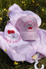 Učitajte sliku u preglednik galerije, Prugasta košulja - Savršen izbor za vaš stil!
